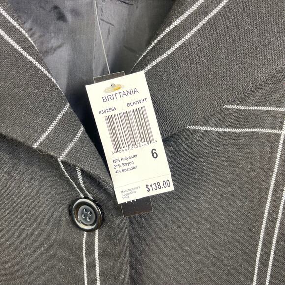 Women's Grace Brittania Black and White Plaid Blazer New with Tags Size 6 - Picture 4 of 6